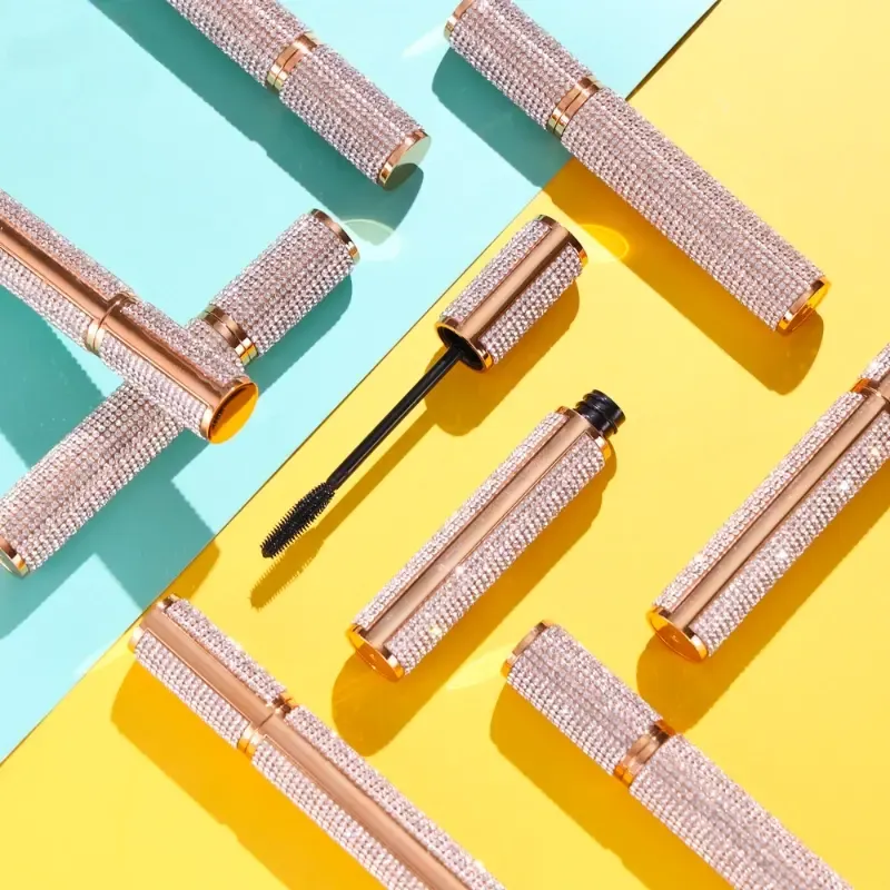 volumizing-mascara-wand-blank-packaging