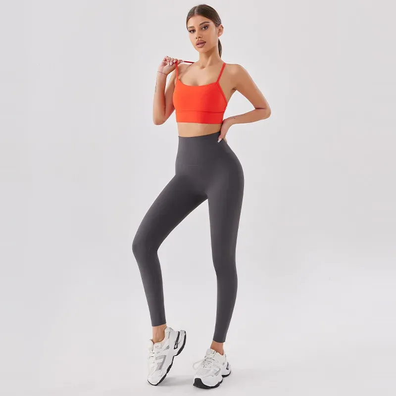OEM Gymwear: From Tech Pack to Shipment