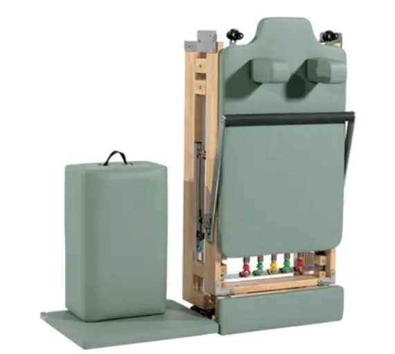 Foldable oak pilates reformer - detail view 3