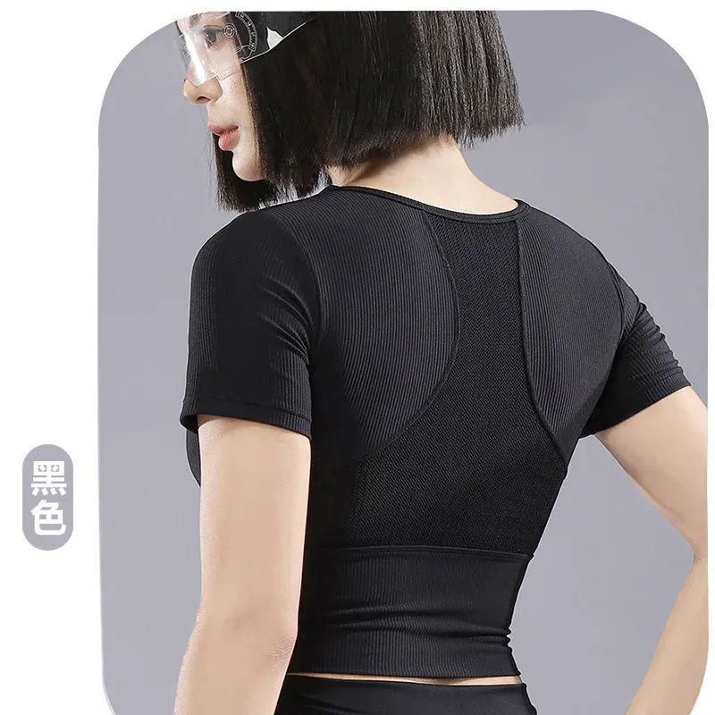 Yoga clothes with chest pad for women in summer Pilates training fitness tops with high-grade - detail view 3