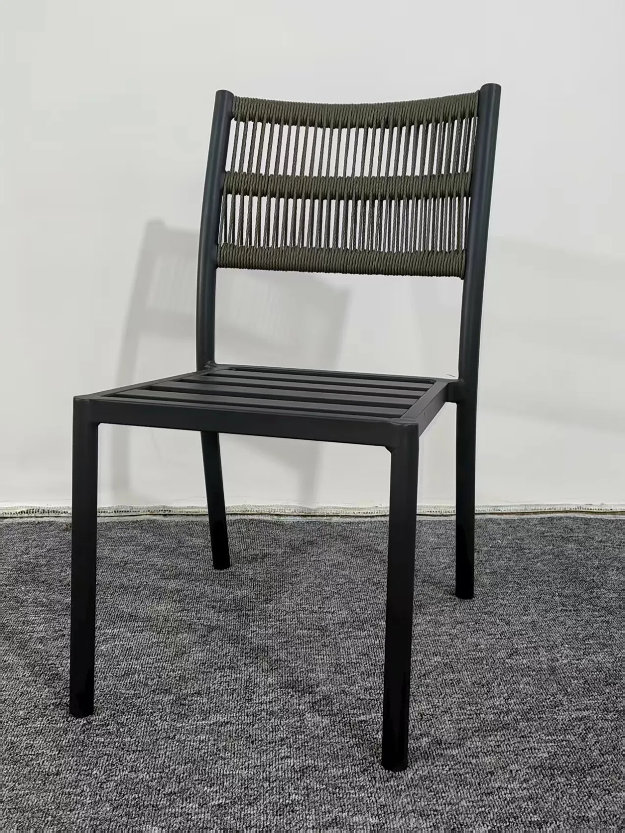 d50271-aluminum-rattan-outdoor-dining-chair