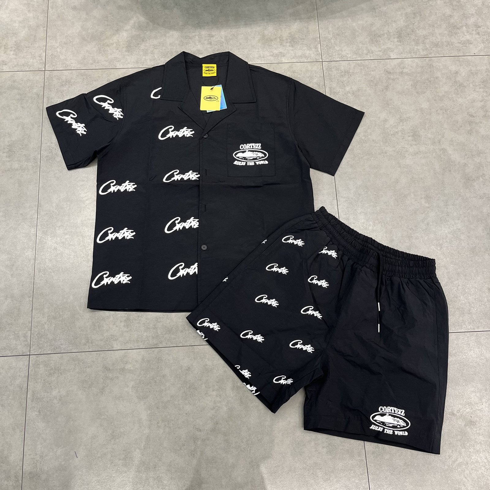 Men's tee and shorts two-piece set sample 01 - Nova Garment
