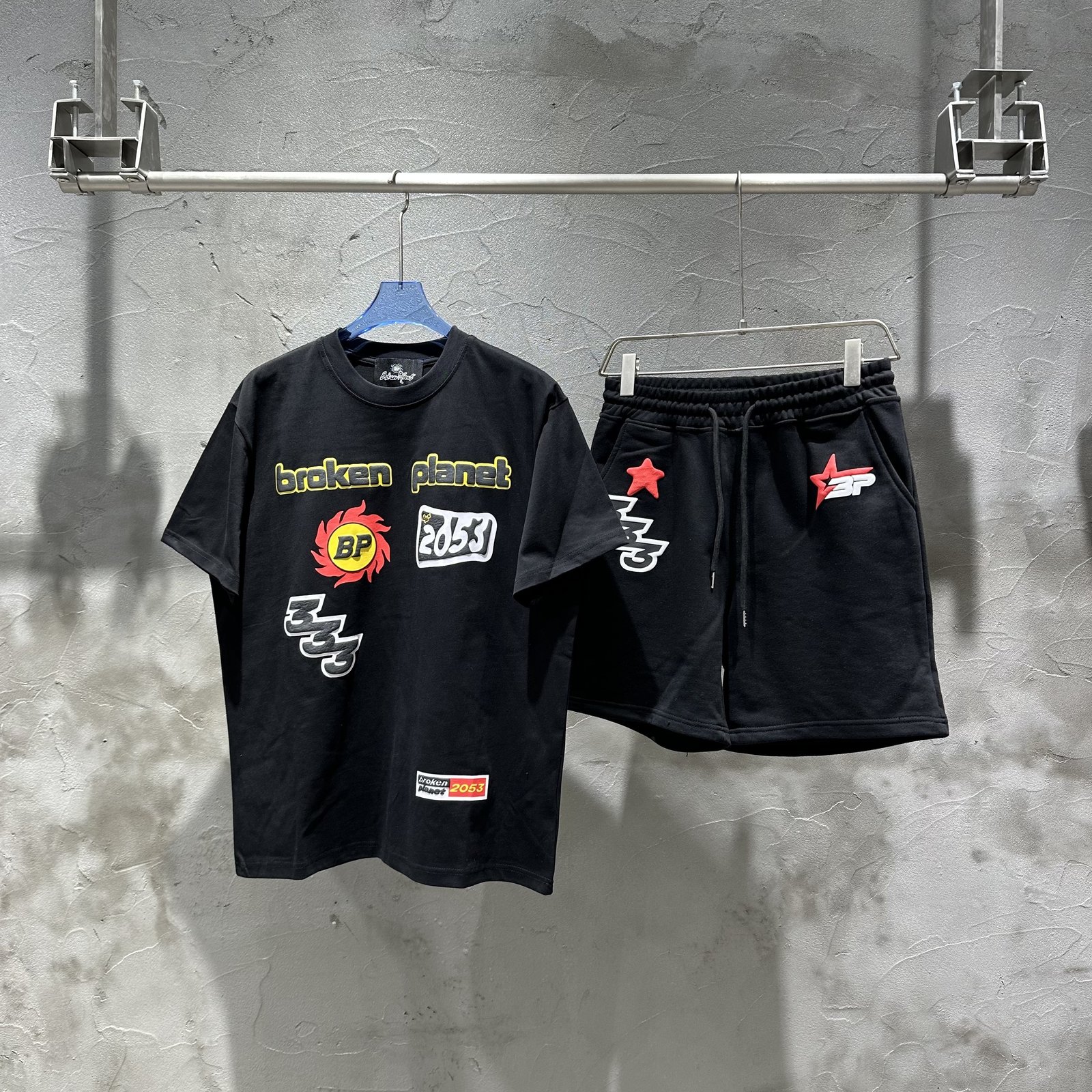 Men's tee and shorts two-piece set sample 02 - Nova Garment