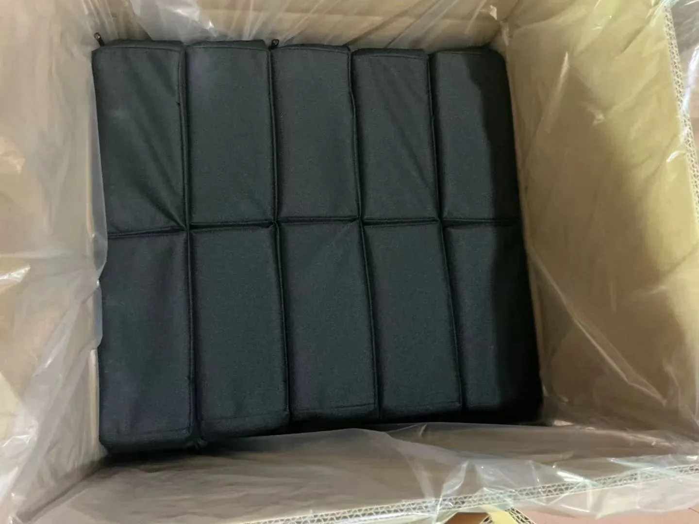 05-Pet-Mat-Production-44-pet-mats-in-carton-alt