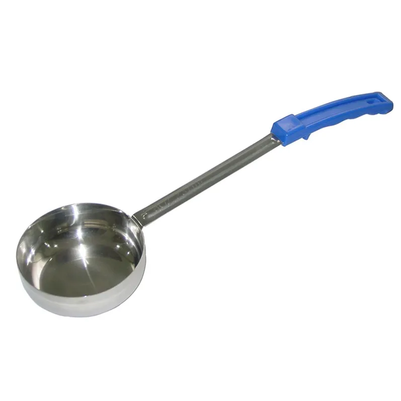 sauce-spoon-for-pouring-sauce-on-plate