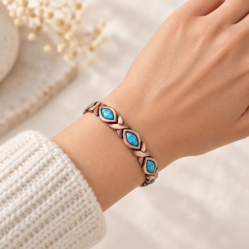 cb601ac-4-215-no-turquoise-copper-bracelet-on-wrist