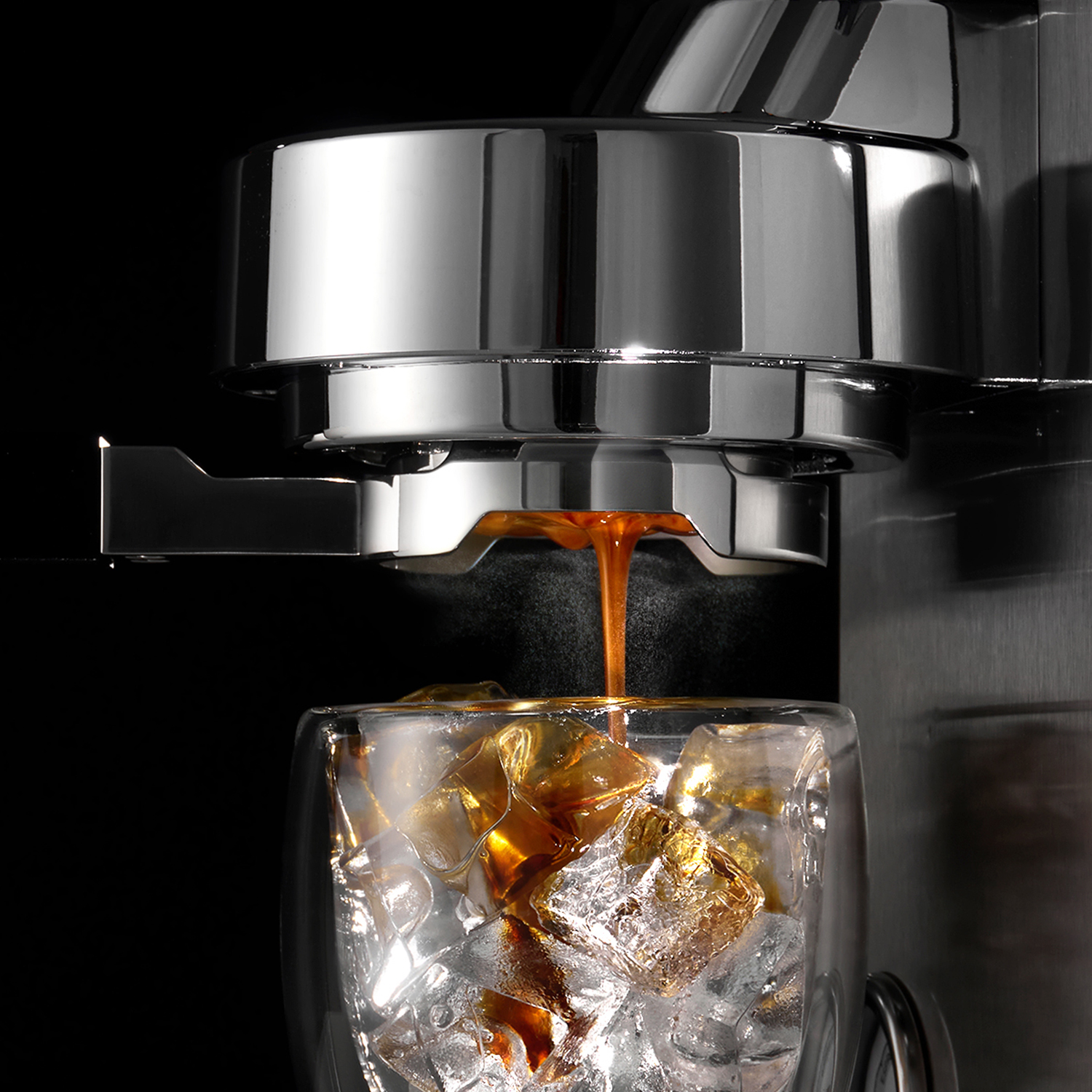 Espresso extraction through the lay-flat head