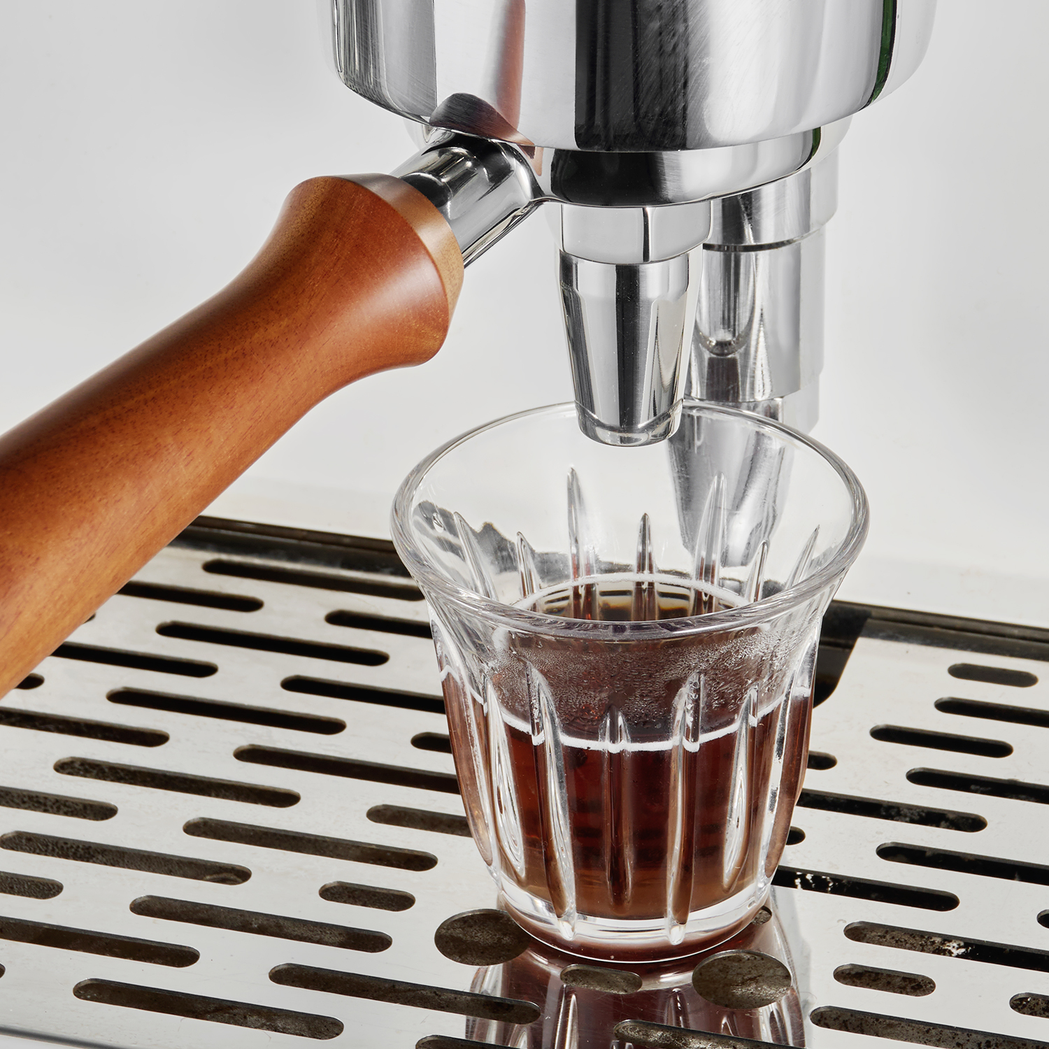 Tea portafilter mounted in an espresso machine