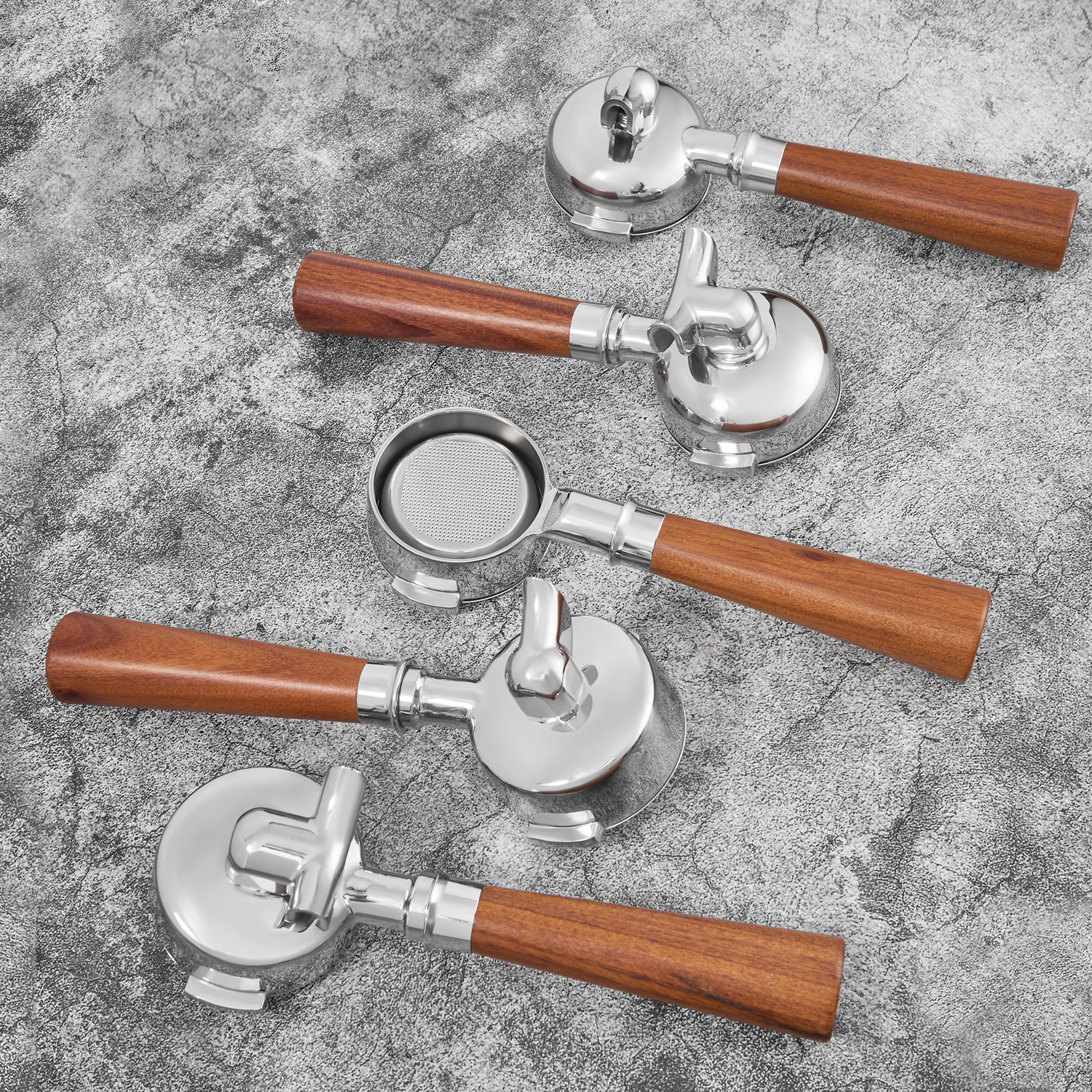 Bottomless and dual-spout portafilter head references with brown handles