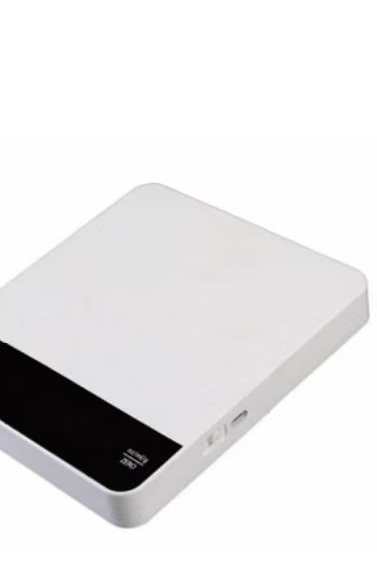 ZmoTek C05 compact coffee scale in white with black control panel