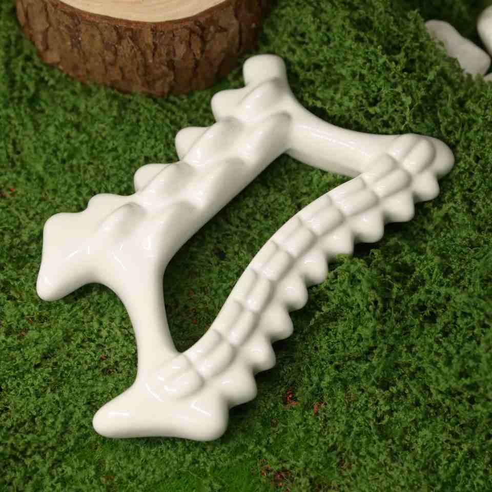 GSK05 Ceramic Sculpted Gua Sha Board with Teeth 13.2 cm view 5