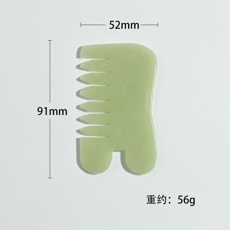 Wide jade comb 52 x 91 mm, about 56 g