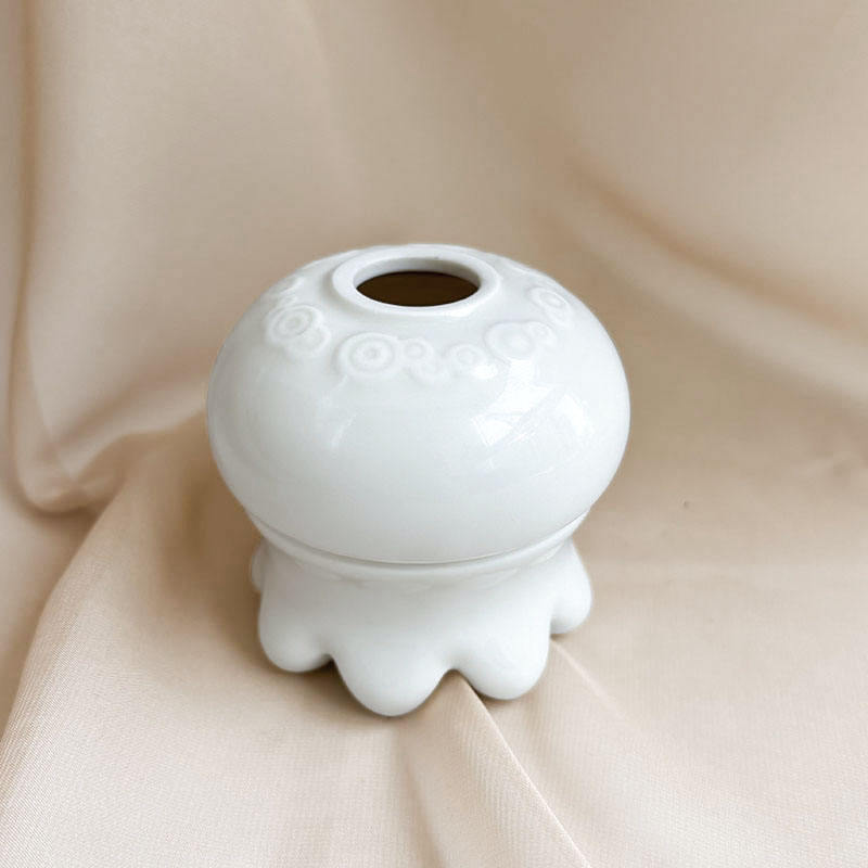GSK39 Ceramic Pumpkin Cup Massager 6.7 cm view 2
