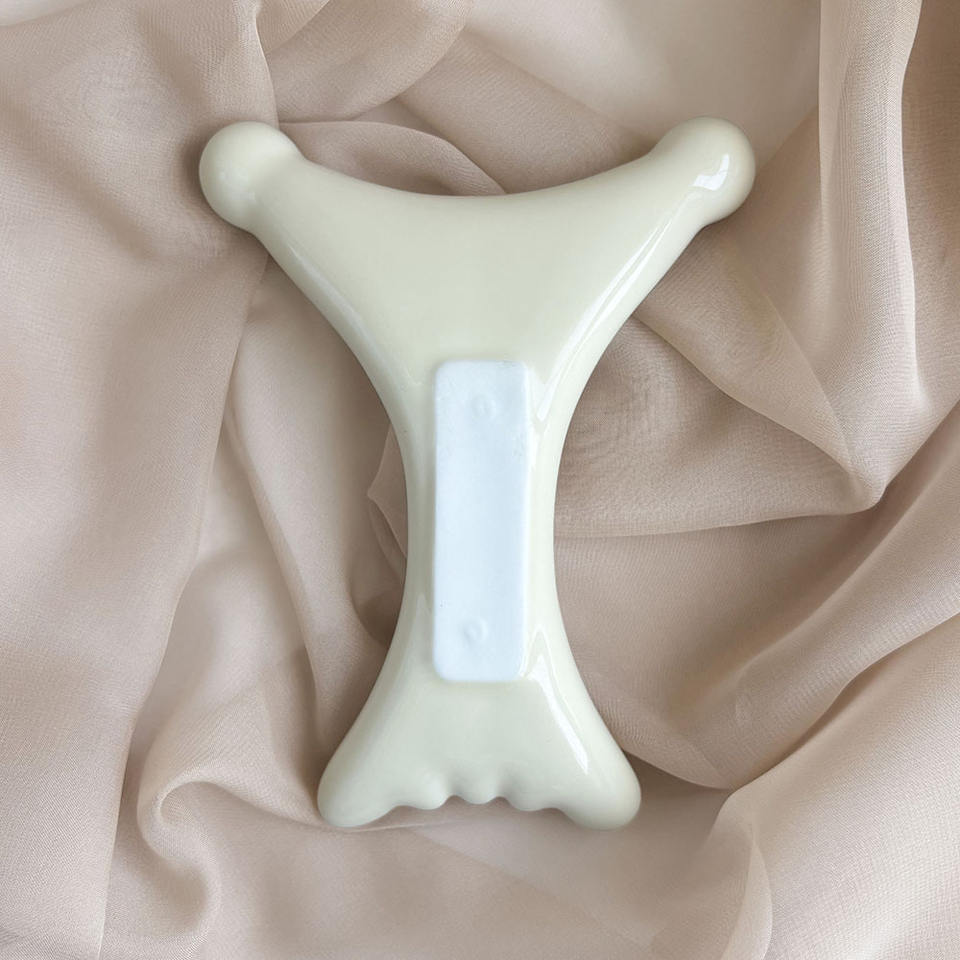 GSK08 Ceramic Butterfly Gua Sha Board view 2