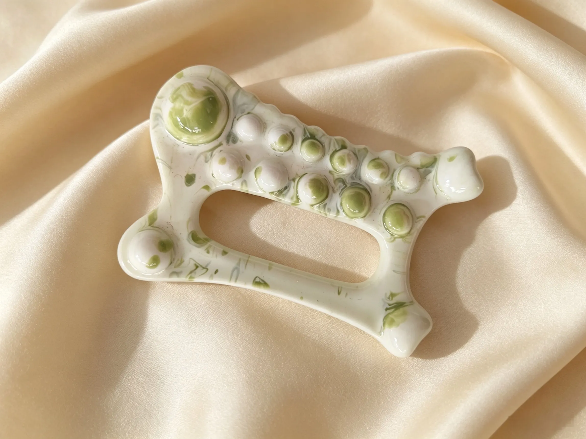 Speckle glaze ceramic gua sha (1)