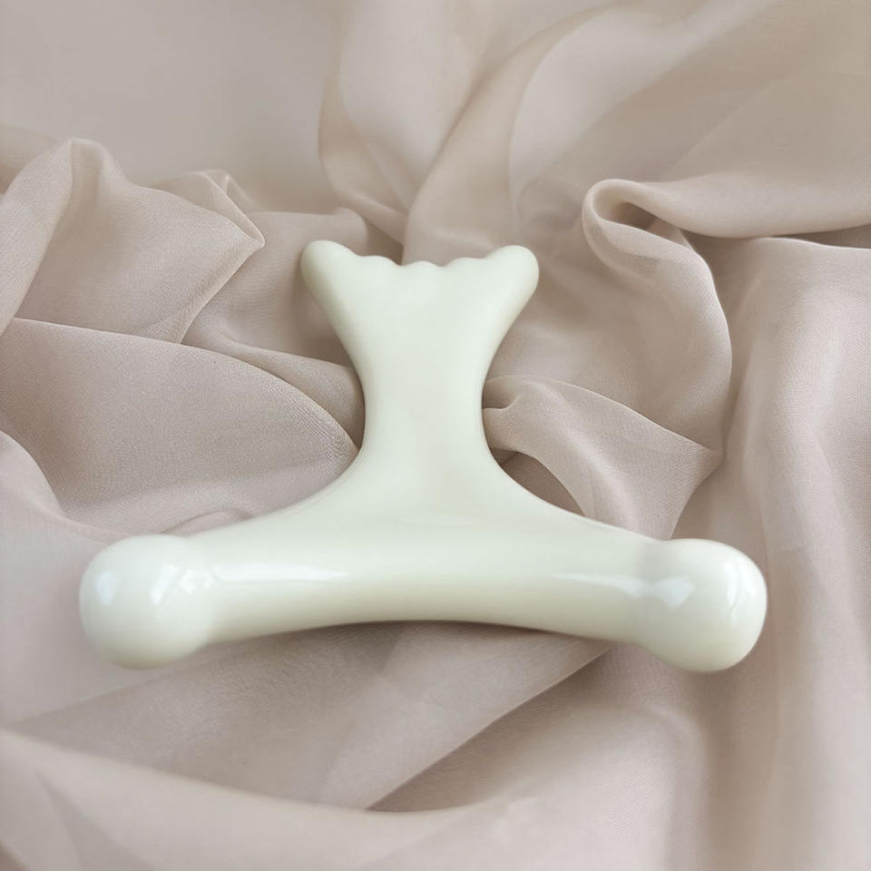 GSK08 Ceramic Butterfly Gua Sha Board view 6
