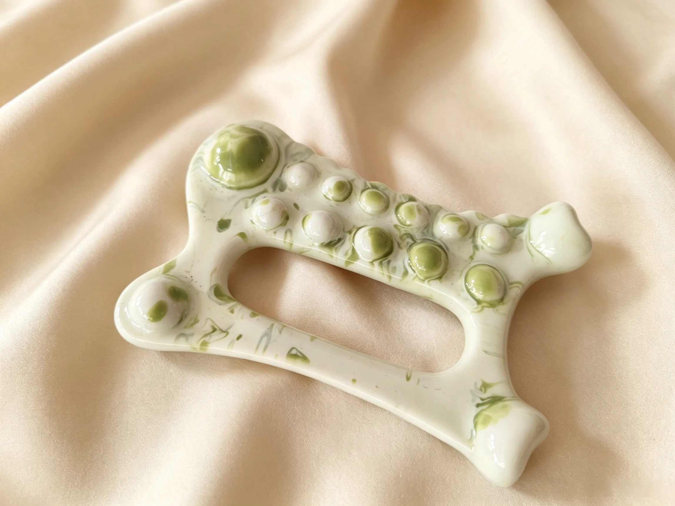Speckle glaze ceramic gua sha (5)