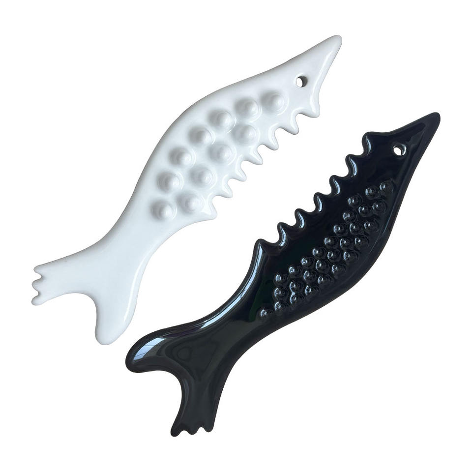 GSK06 Ceramic Fish Gua Sha Board Set Black and White view 1