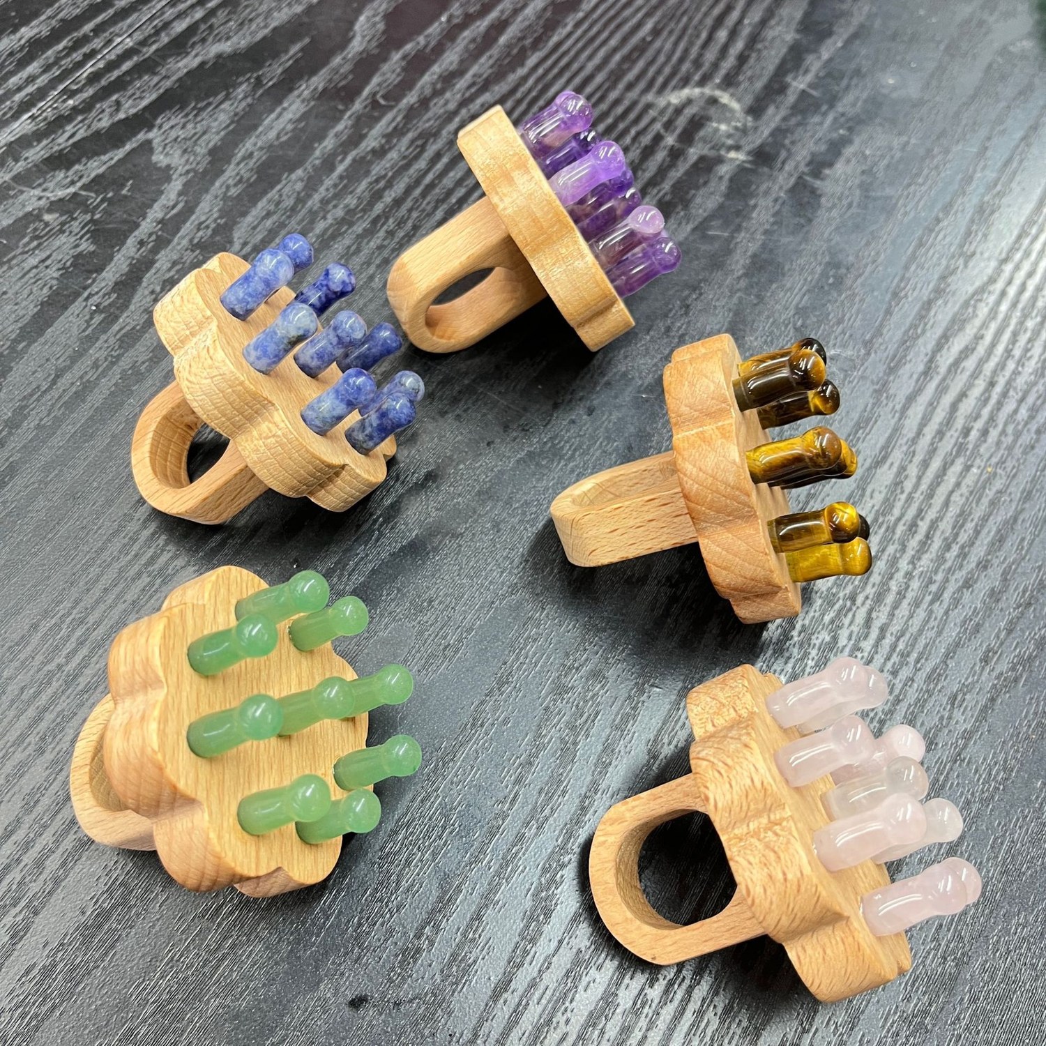 Ring-holder wooden combs with amethyst and quartz teeth