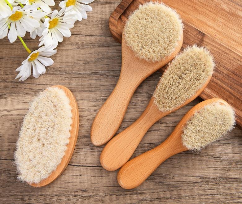 Eco-friendly newborn baby hair brush set with wool bristles and wooden handles