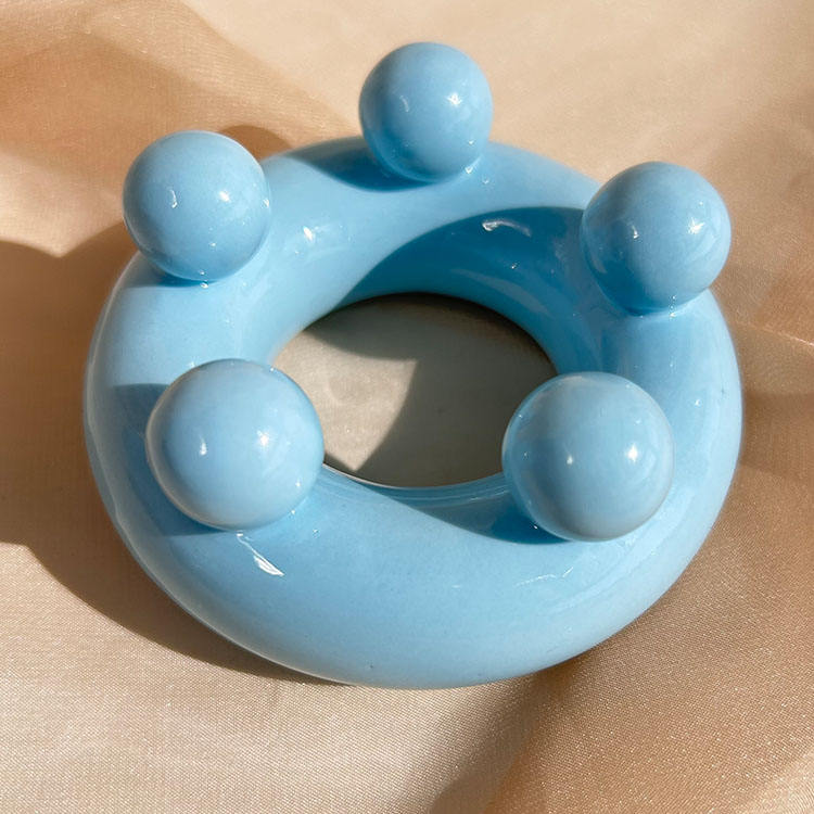 Ceramic donut shape gua sha massager view 5