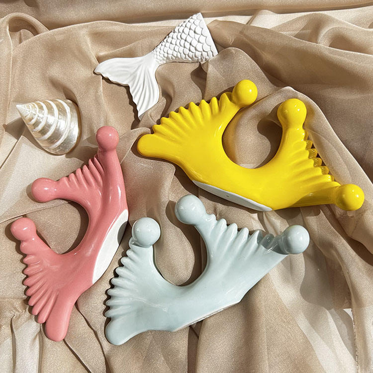 GSK12 Ceramic Fish-Tail Massage Tool Pastel Colours view 6