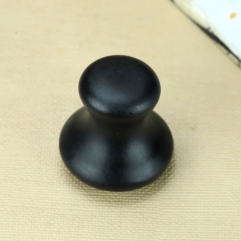 Custom Black Bian Stone Gua Sha Mushroom Massager detail 3