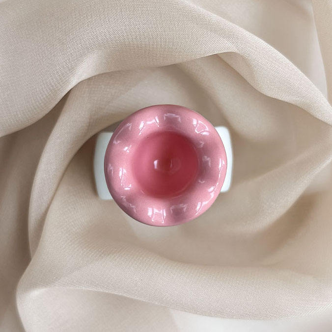 GSK18 Ceramic Ring Cup Massager Pink and White view 3