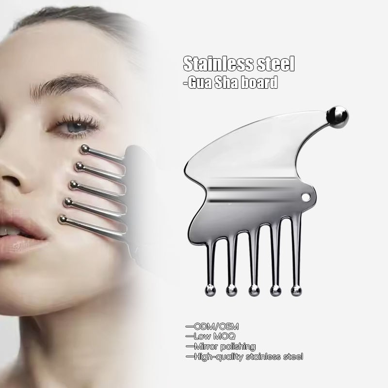 Logo position on the stainless steel comb