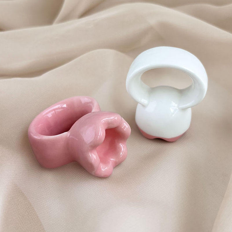 GSK18 Ceramic Ring Cup Massager Pink and White view 6