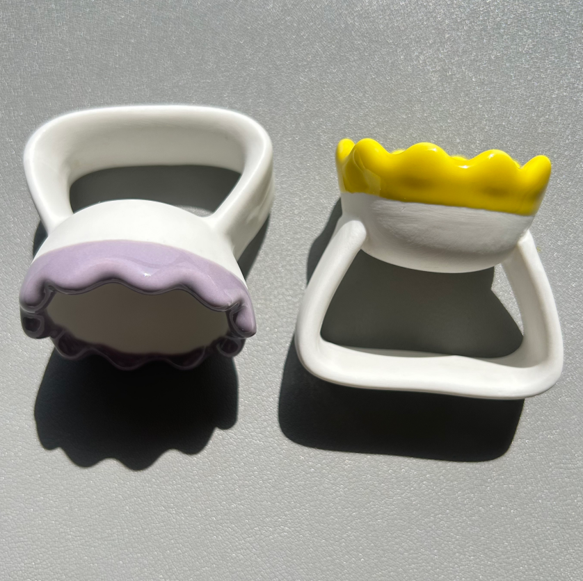 GSK11 Ceramic Ring Cup Massager White and Yellow view 6