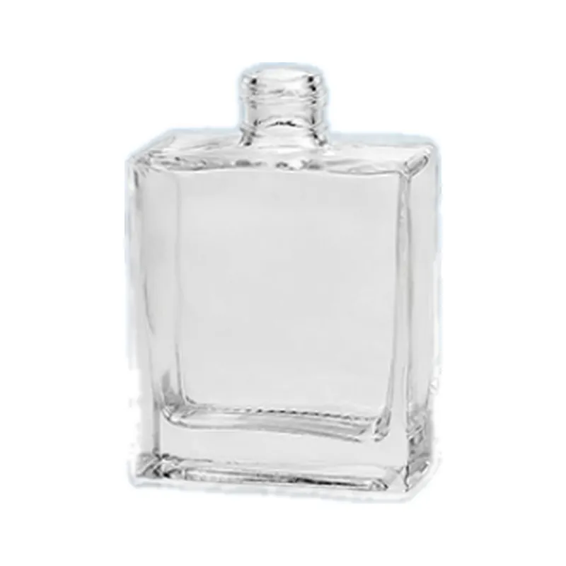 Empty glass reed diffuser bottle, 100ml, with a 12.2mm neck, for fragrance and aroma projects. Available wholesale.