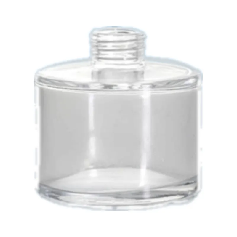 Empty glass reed diffuser bottle, 150ml, with a 17.4mm neck, for fragrance and aroma projects. Available wholesale.