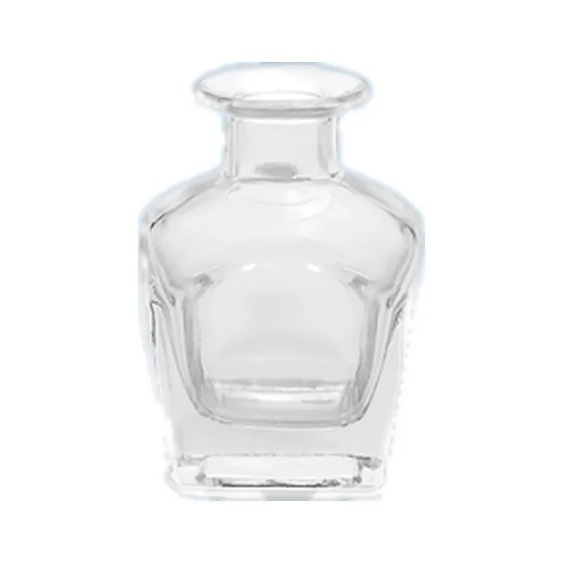Empty glass reed diffuser bottle, 50ml, with a 14.5mm neck, for fragrance and aroma projects. Available wholesale.
