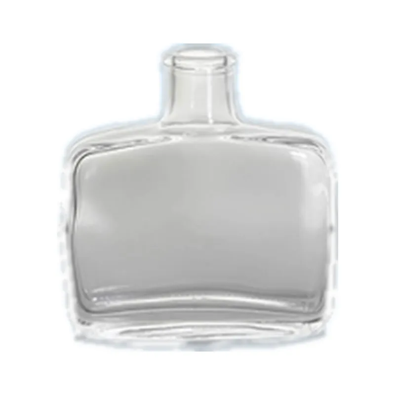 Empty glass reed diffuser bottle, 200ml, for fragrance and aroma projects. Available wholesale.