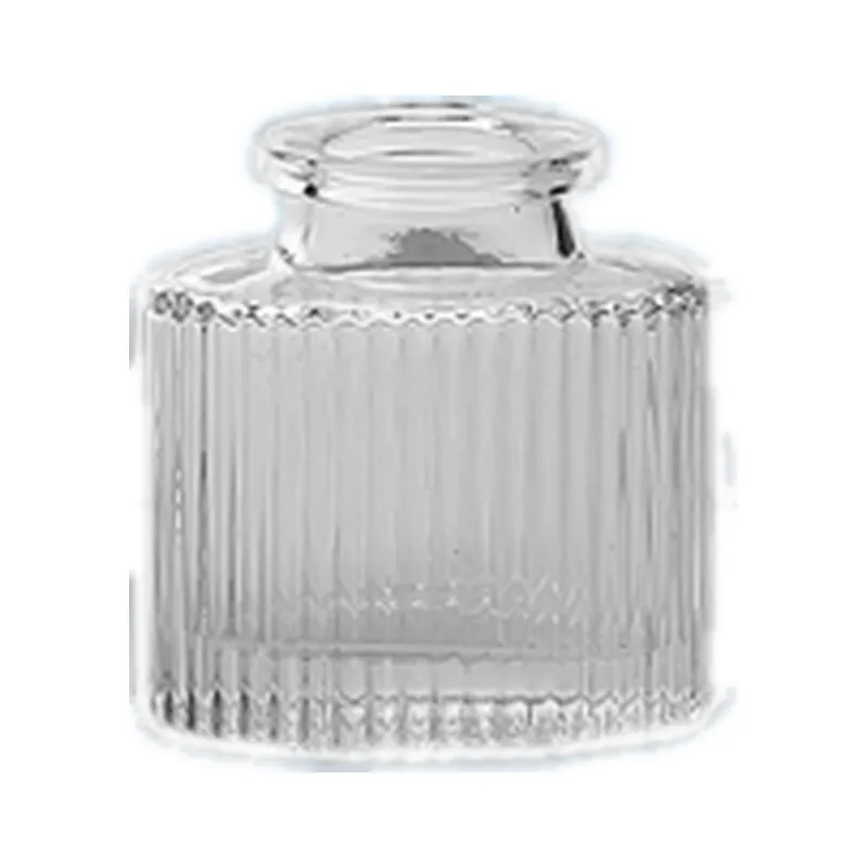 Empty glass reed diffuser bottle, 40ml, with a 18.9mm neck, for fragrance and aroma projects. Available wholesale.