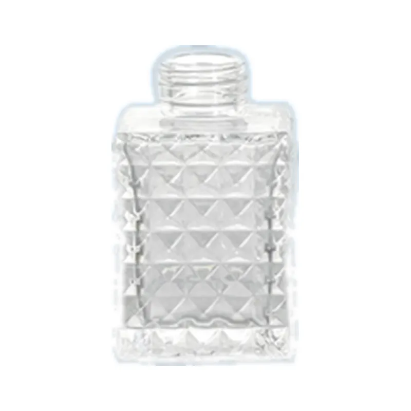 Empty glass reed diffuser bottle, 100ml, with a 17.6mm neck, for fragrance and aroma projects. Available wholesale.