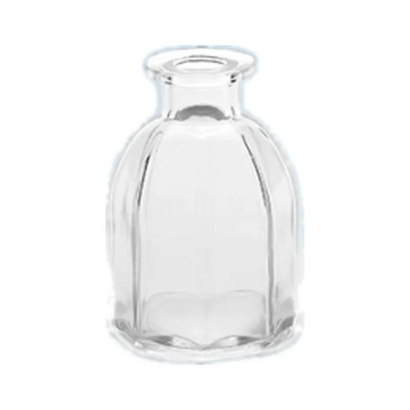 Empty glass reed diffuser bottle, 120ml, with a 18.3mm neck, for fragrance and aroma projects. Available wholesale.