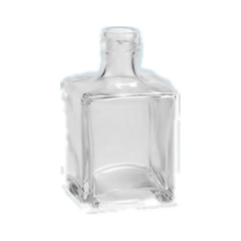 Empty glass reed diffuser bottle, 100ml, with a 15.3mm neck, for fragrance and aroma projects. Available wholesale.