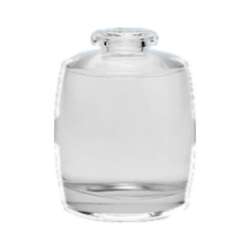 Empty glass reed diffuser bottle, 250ml, with a 18.3mm neck, for fragrance and aroma projects. Available wholesale.