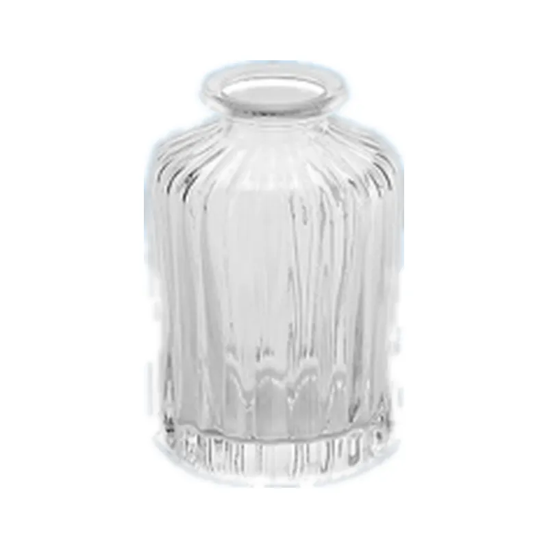 Empty glass reed diffuser bottle, 150ml, with a 26mm neck, for fragrance and aroma projects. Available wholesale.