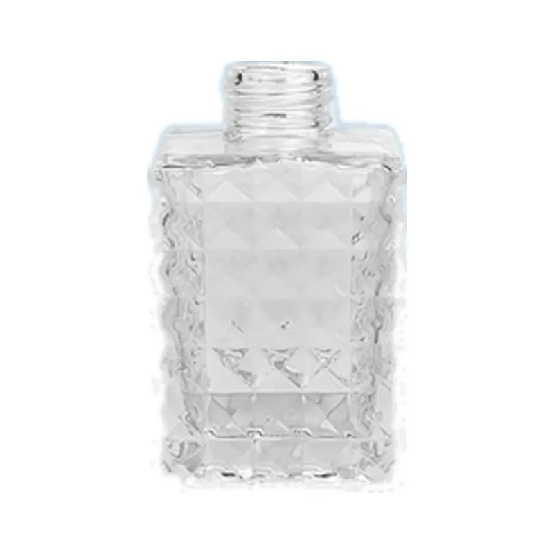 Empty glass reed diffuser bottle, 150ml, with a 17.6mm neck, for fragrance and aroma projects. Available wholesale.