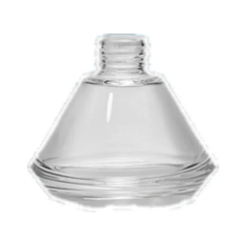 Empty glass reed diffuser bottle, 120ml, with a 17.5mm neck, for fragrance and aroma projects. Available wholesale.