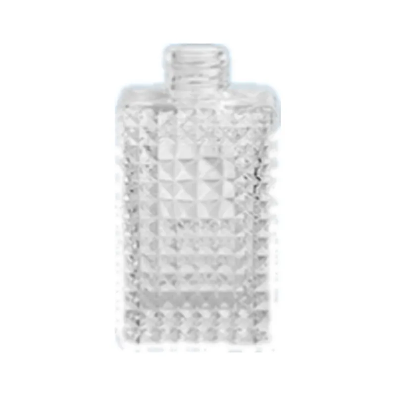 Empty glass reed diffuser bottle, 150ml, with a 17.3mm neck, for fragrance and aroma projects. Available wholesale.