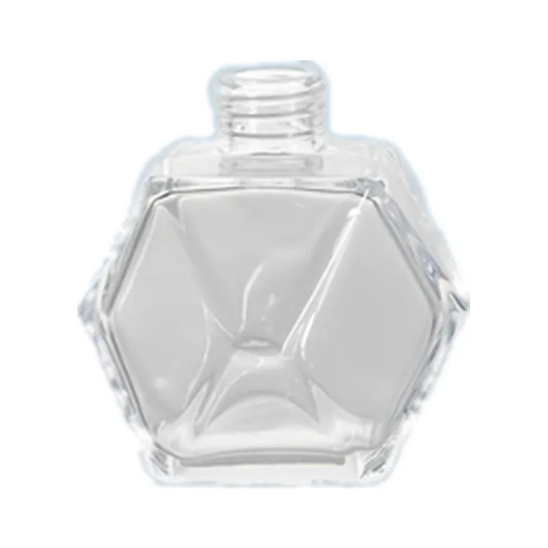 Empty glass reed diffuser bottle, 200ml, with a 17mm neck, for fragrance and aroma projects. Available wholesale.