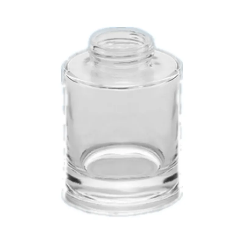 Empty glass reed diffuser bottle, 100ml, with a 25mm neck, for fragrance and aroma projects. Available wholesale.
