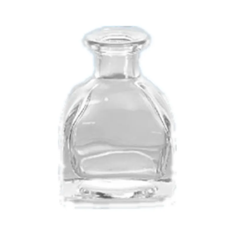 Empty glass reed diffuser bottle, 50ml, with a 14.5mm neck, for fragrance and aroma projects. Available wholesale.