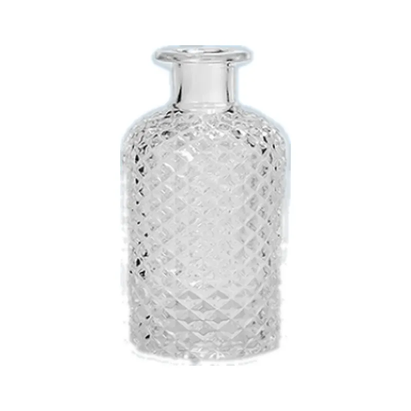 Empty glass reed diffuser bottle, 200ml, with a 18.5mm neck, for fragrance and aroma projects. Available wholesale.