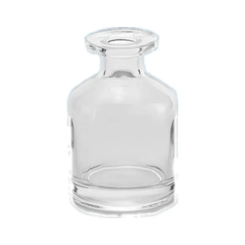 Empty glass reed diffuser bottle, 80ml, with a 15.8mm neck, for fragrance and aroma projects. Available wholesale.