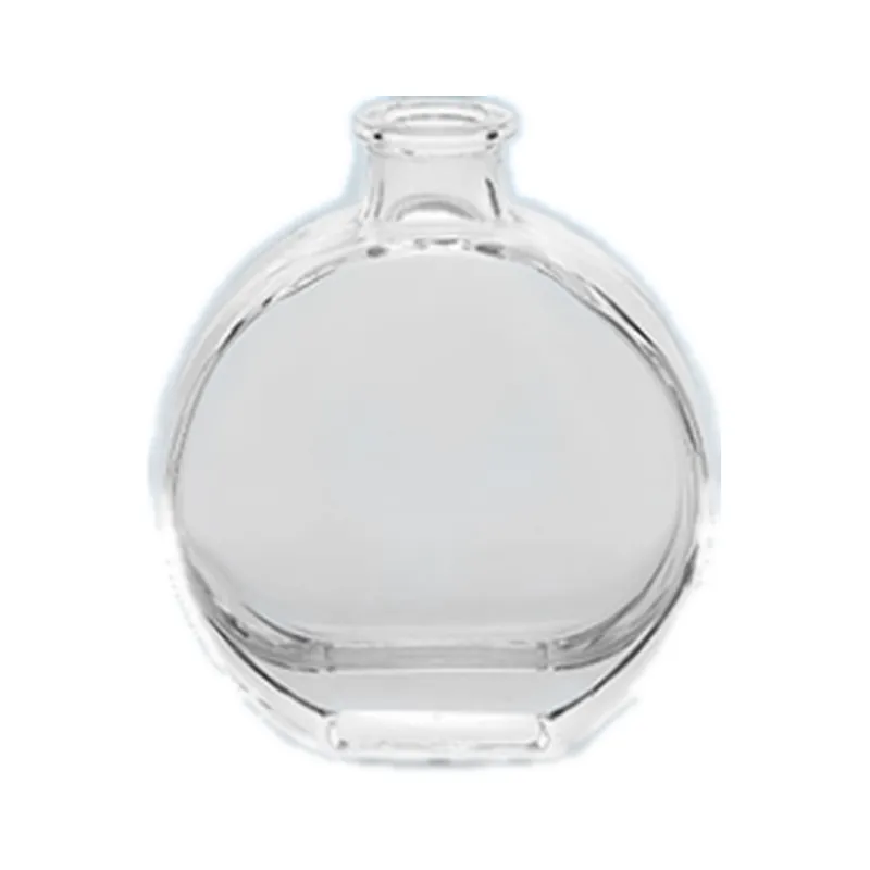 Empty glass reed diffuser bottle, 200ml, with a 18.5mm neck, for fragrance and aroma projects. Available wholesale.